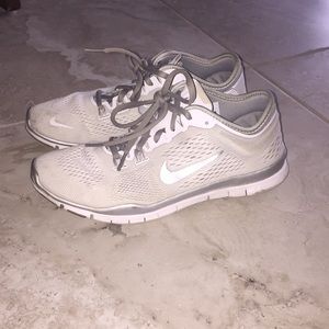 Nike free 5.0 trainers fit 4